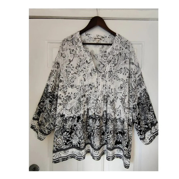 Paisley Floral Print White Black Blouse Long Bell Sleeve Boho Sz XXL 100% Rayon - Picture 8 of 9